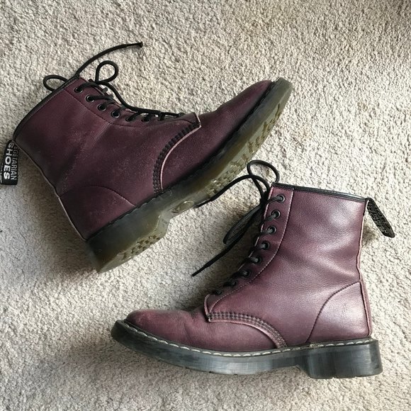 solovair combat boots
